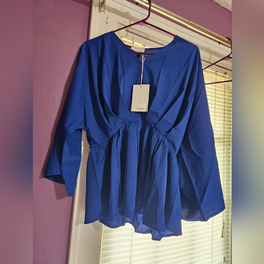 ANDRE BY Unit Blouse Roya blue Med NWT